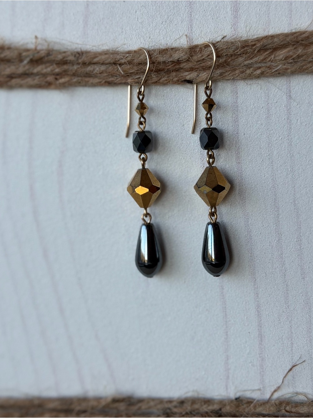 Elegant Gold and Black Drop Earrings - Women Jewelry